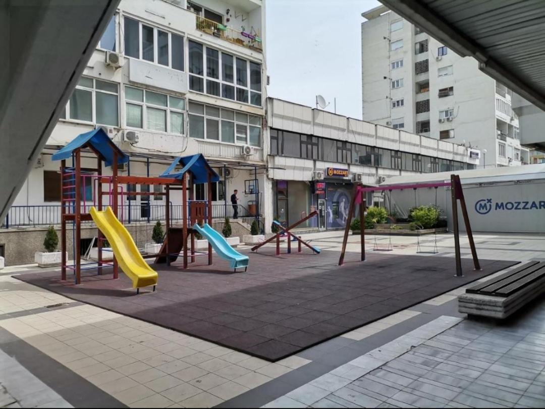 Calla 4 Apartment - Main Square, In The City Shopping Center - Parking Slot With Securiti And Video Camera Üsküp Dış mekan fotoğraf