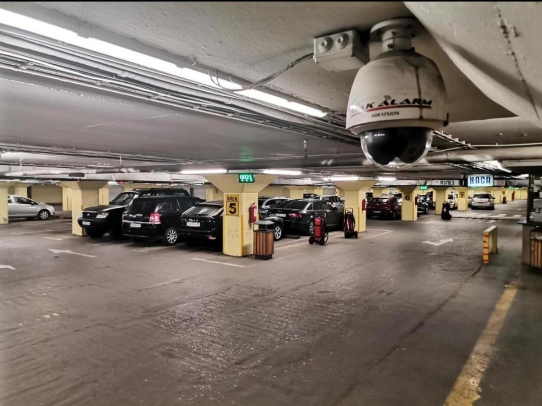Calla 4 Apartment - Main Square, In The City Shopping Center - Parking Slot With Securiti And Video Camera Üsküp Dış mekan fotoğraf