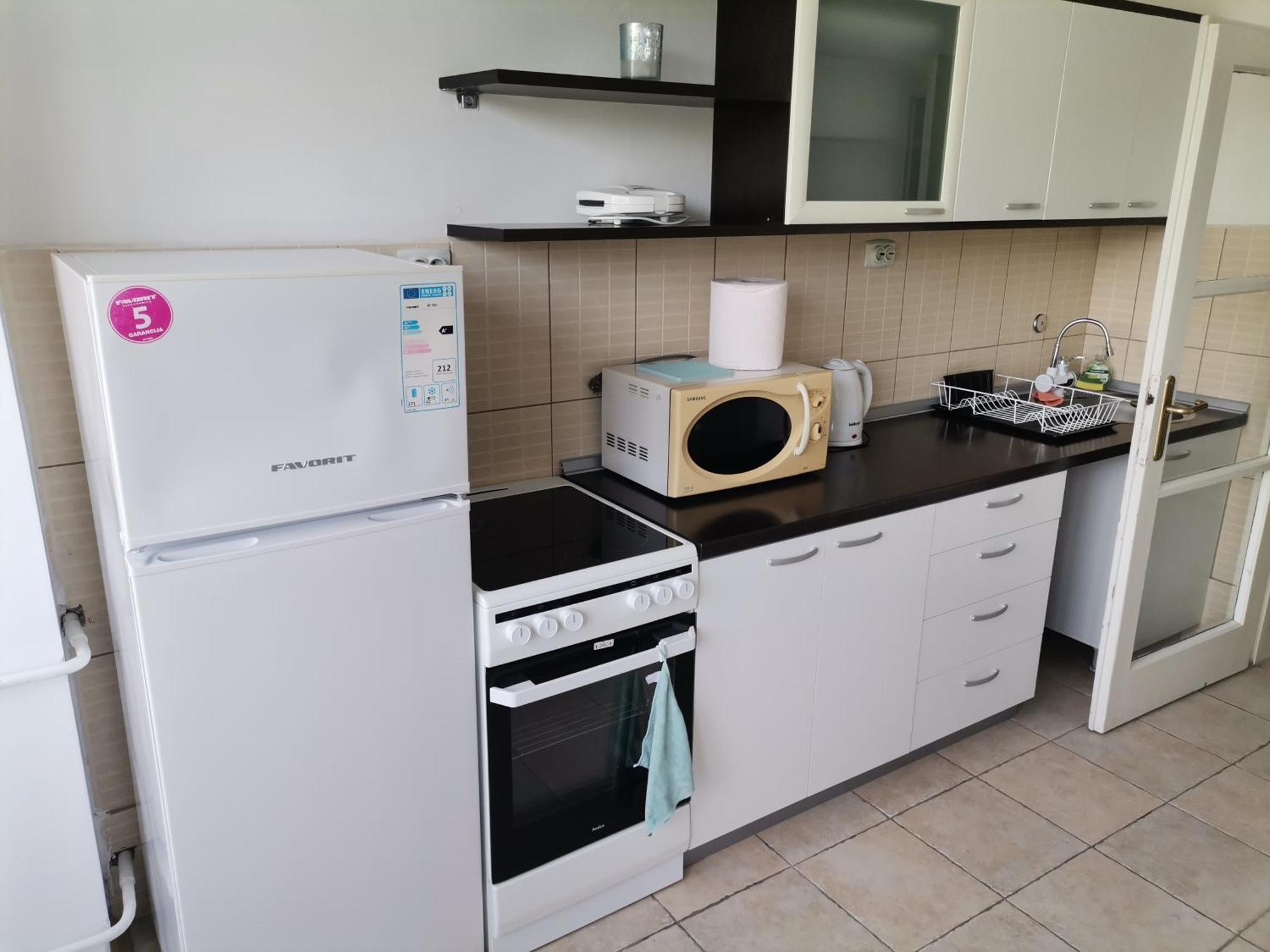 Calla 4 Apartment - Main Square, In The City Shopping Center - Parking Slot With Securiti And Video Camera Üsküp Dış mekan fotoğraf