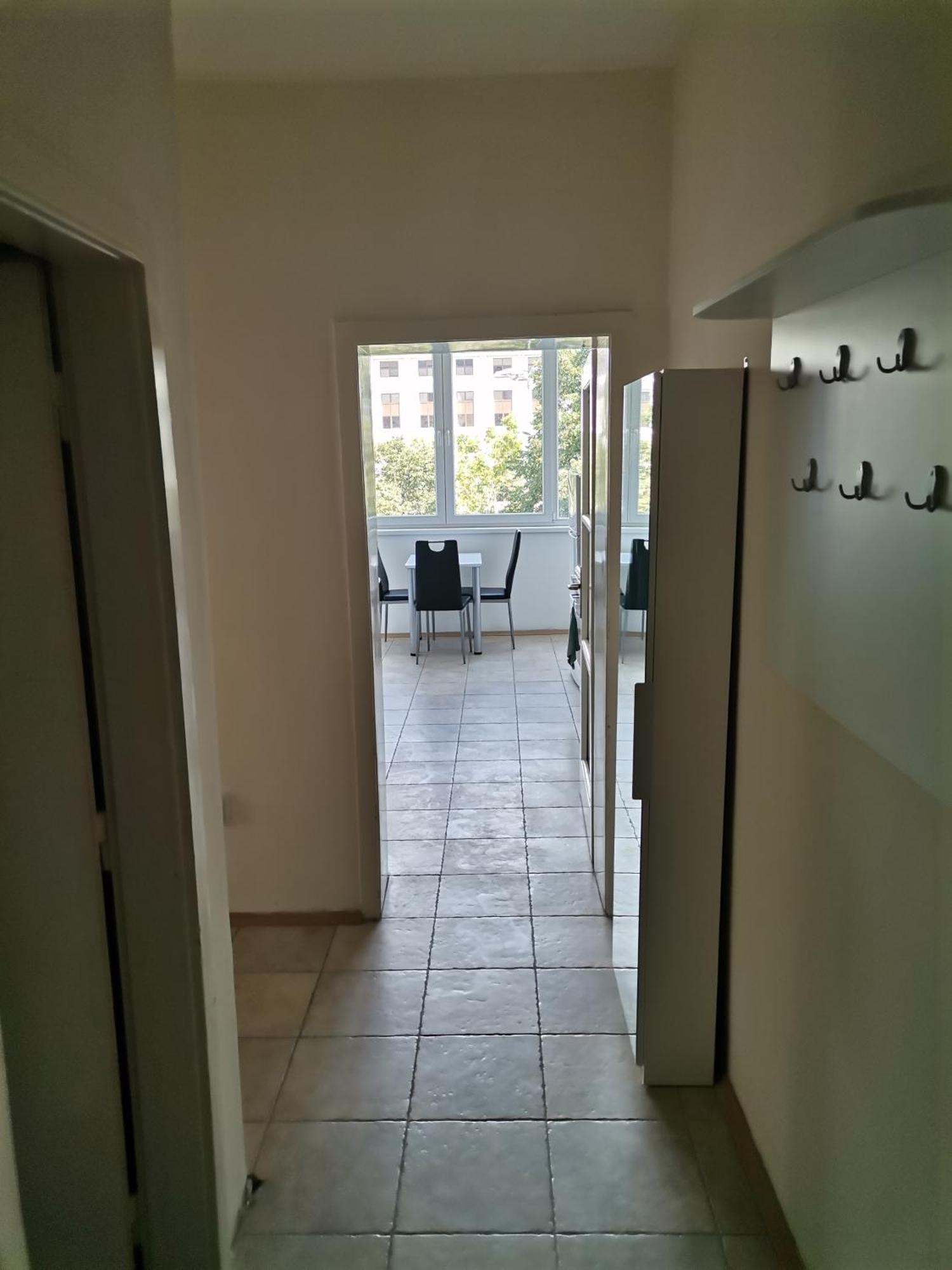 Calla 4 Apartment - Main Square, In The City Shopping Center - Parking Slot With Securiti And Video Camera Üsküp Dış mekan fotoğraf