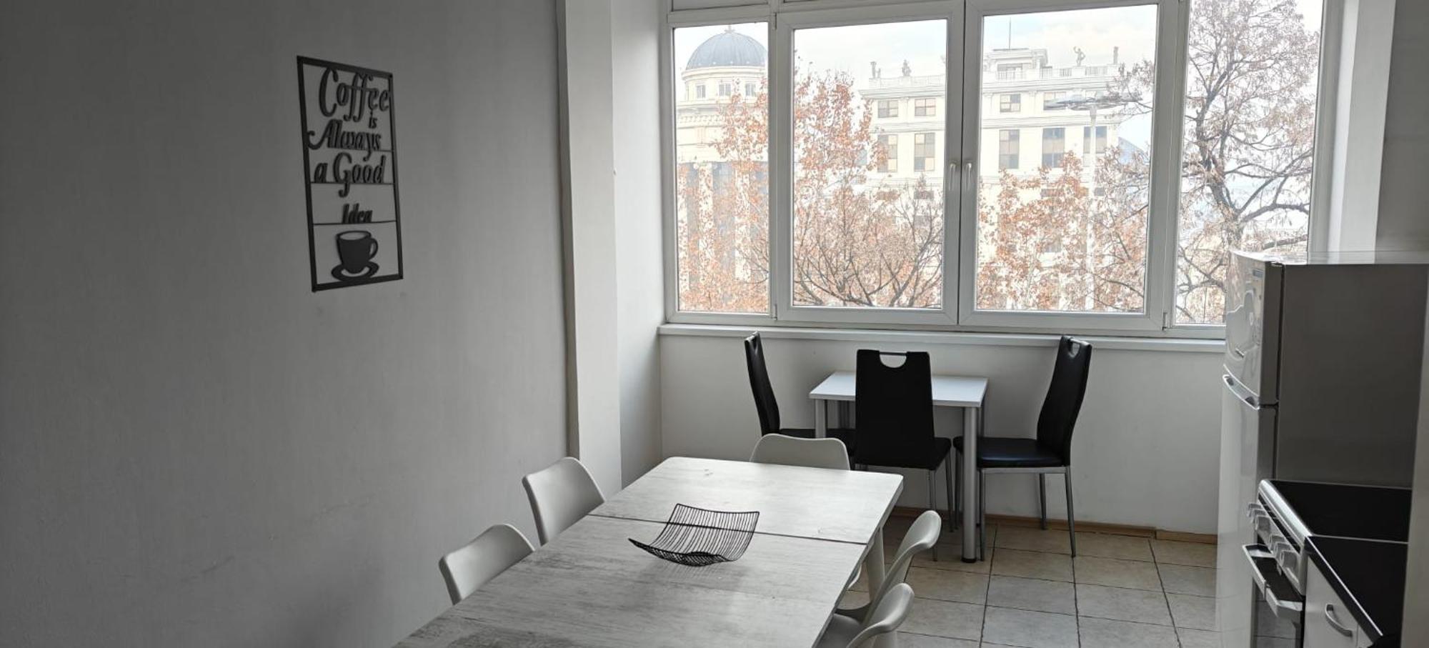 Calla 4 Apartment - Main Square, In The City Shopping Center - Parking Slot With Securiti And Video Camera Üsküp Dış mekan fotoğraf