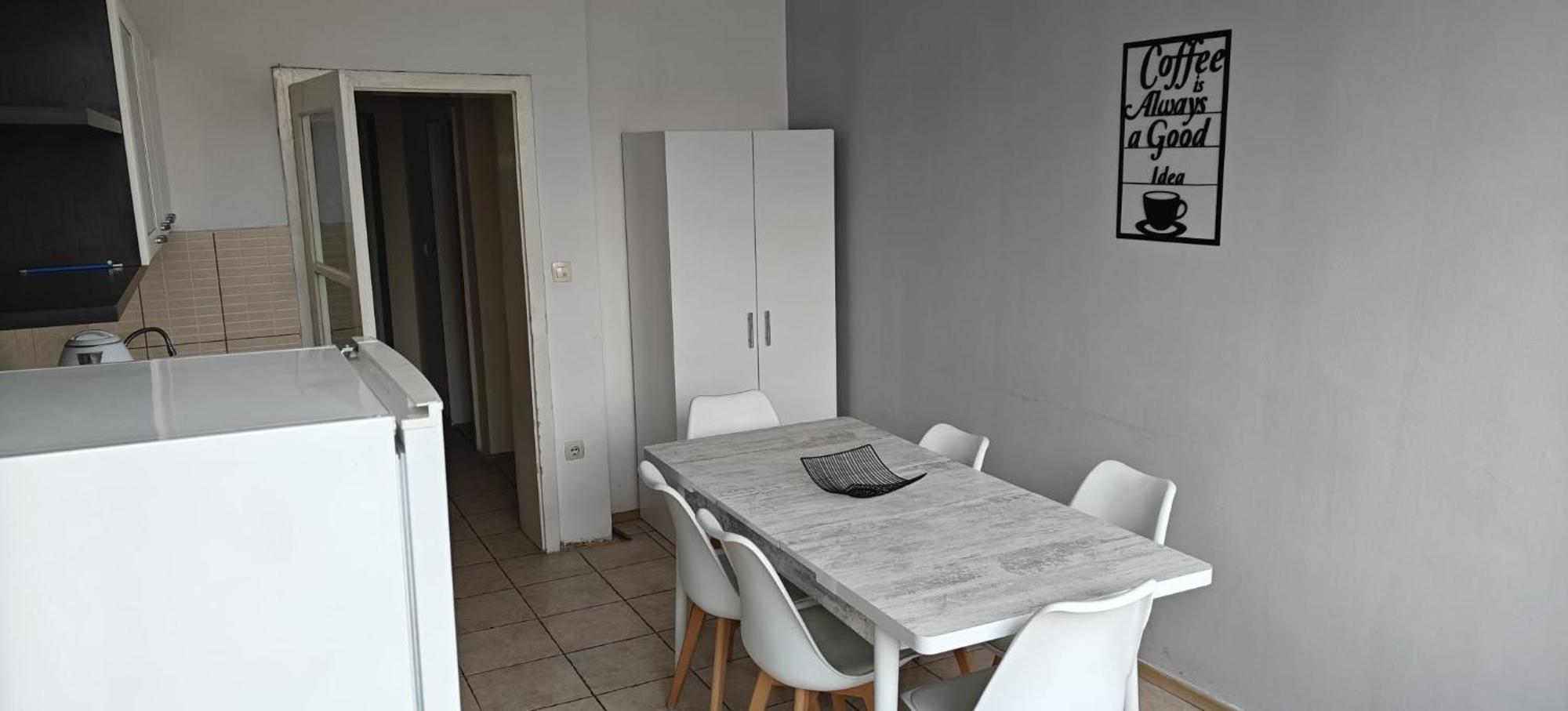 Calla 4 Apartment - Main Square, In The City Shopping Center - Parking Slot With Securiti And Video Camera Üsküp Dış mekan fotoğraf